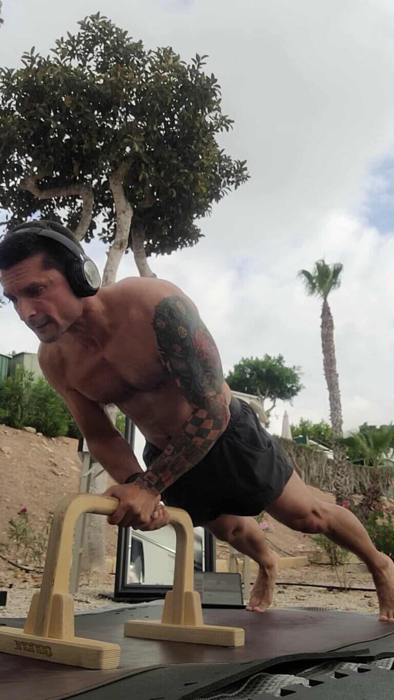 12bb38f0-8371-4a3a-8b4a-4019fb75dfc9